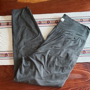 Vuori Gray Straight Leg Pants
